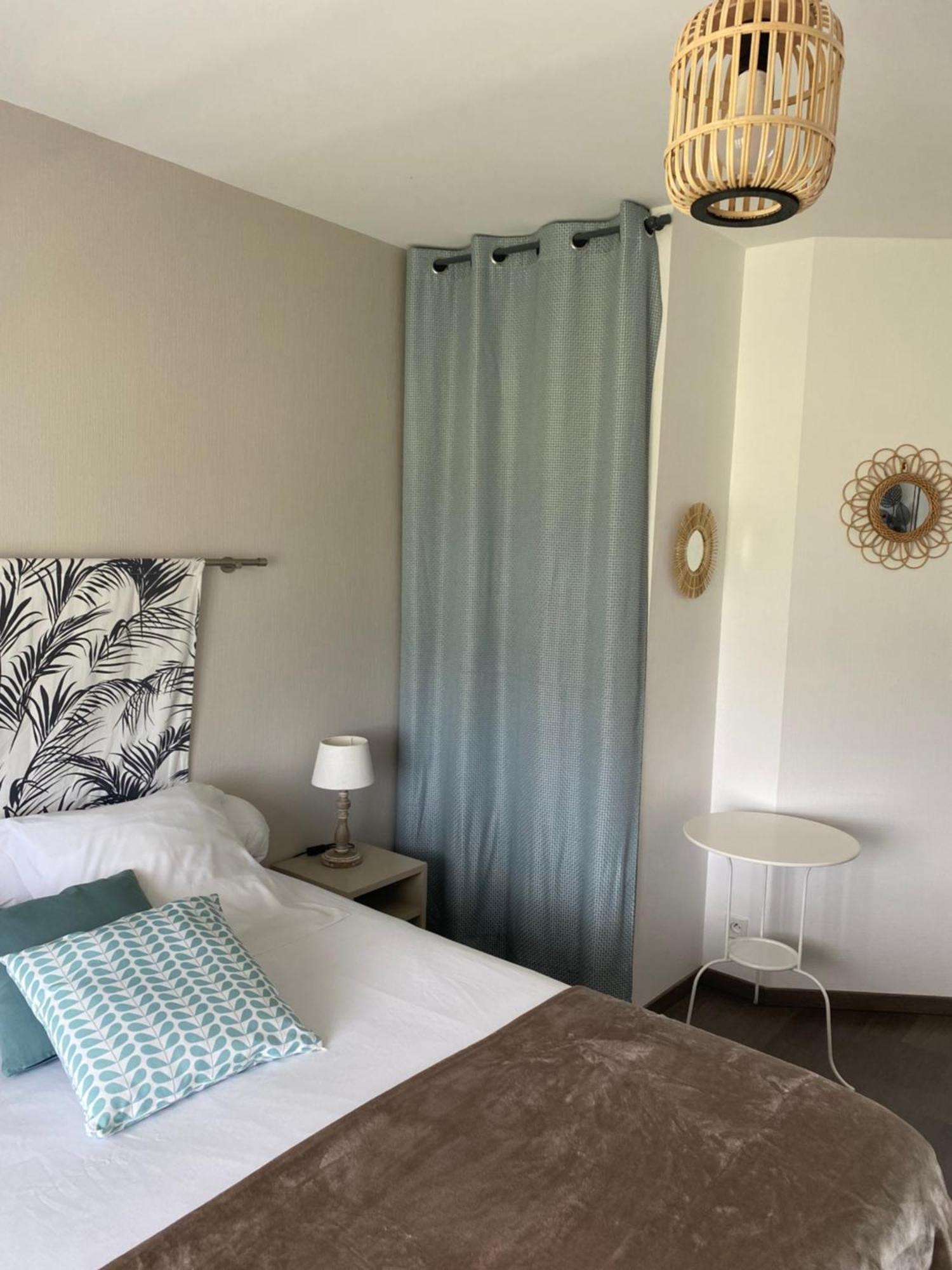 Le Relais De La Hardiesse 6Km Mont St Michel - Chambres Doubles - Suite Spa Privatif Courtils Eksteriør bilde